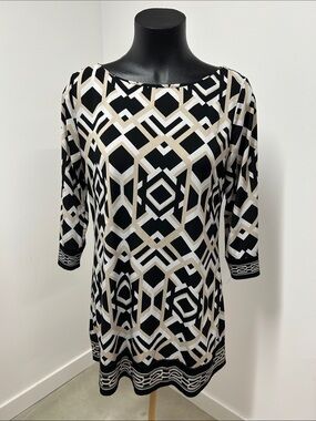 White House / Black Market Geometric Black and Cream Tunic dress